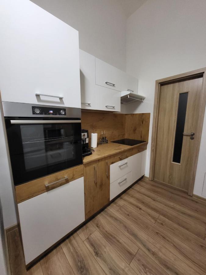 Apartman Viki Banska Bystrica Luaran gambar