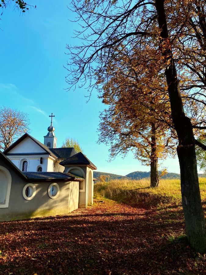 Apartman Viki Banska Bystrica Luaran gambar